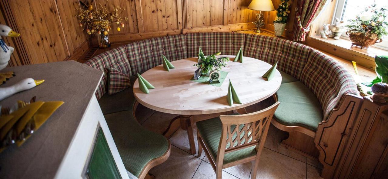 Landhotel Gasthof Huber Merching Eksteriør billede