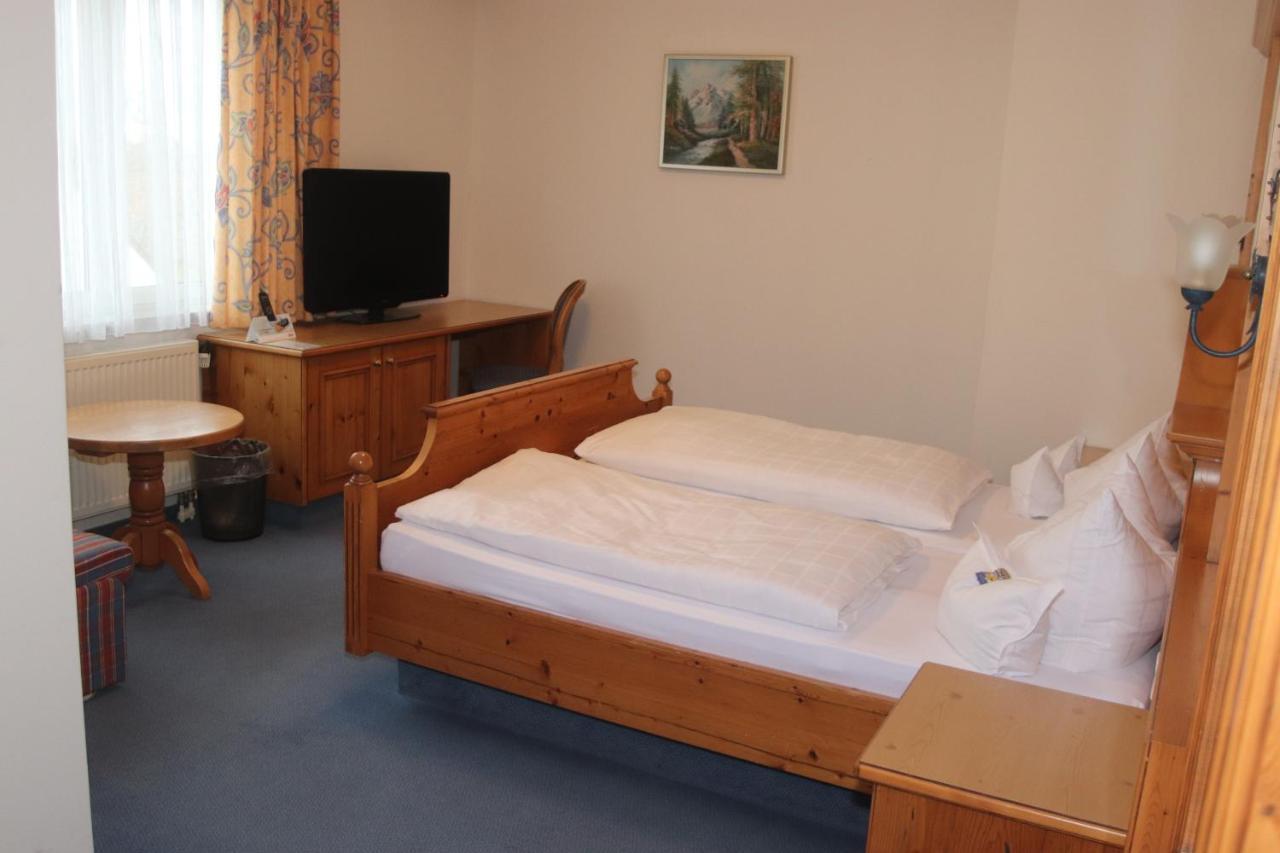 Landhotel Gasthof Huber Merching Eksteriør billede