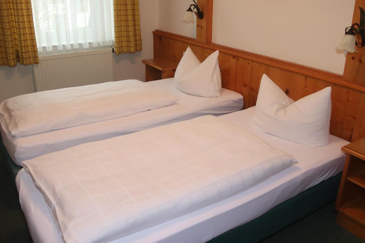 Landhotel Gasthof Huber Merching Eksteriør billede